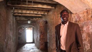 Sénégal Ile de Gorée Maison aux esclaves  Senegal Goree island House of slaves [upl. by Linsk]