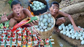 Survival in the rainforest Duck egg cooking delicious eating [upl. by Nnayar122]