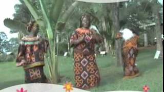 Female choristers of pc ntamulung BamendaBamileke medley [upl. by Marcin]