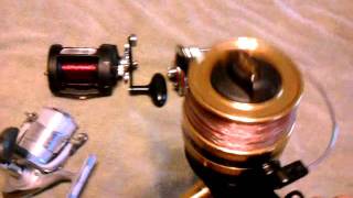 Bait casting reels VS Spinning reelsSurf Fishing [upl. by Lalo297]