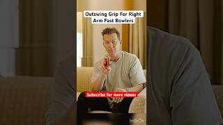 Outswing Grip For Right Arm Fast Bowlers outswing fastbowlingtips swingbowling shortsfeed [upl. by Gertrudis]