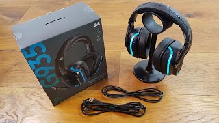 Logitech G935 BEST WIRELESS GAMING HEADSET Unboxing and Complete Setup [upl. by Gaynor839]