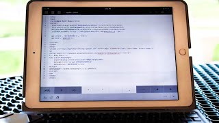 Как писать python код на iPad😱 [upl. by Harli]