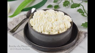 Crema al mascarpone senza uova con tanti gusti diversi  Ricette che Passione [upl. by Anielram]