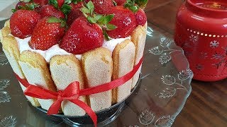 Charlotte aux fraises أبهريهم بأسهل تحلية بدون فرن شارلوت بالفراولة 🍓🍓 [upl. by Einatsed]