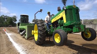 Hotrod Antique Tractor Pulling [upl. by Areemas]