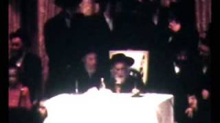 Historical Footage Satmar Rebbe Reb Yoel Teitelbaum רבי יואל טייטלבוים מסאטמר זיעquotא [upl. by Dibrin12]