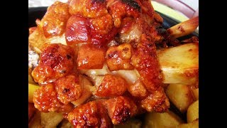 Pečena svinjska koljenicaRoasted pork shank [upl. by Alamap516]