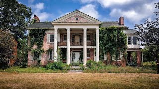 Inside an ABANDONED Time Capsule  You Wont Believe Whats Left [upl. by Poirer]