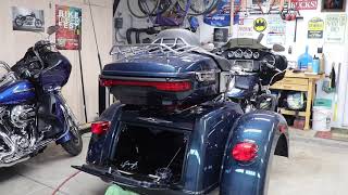 Removing the Body on a 2016 Harley Tri Glide Ultra [upl. by Aynahs428]