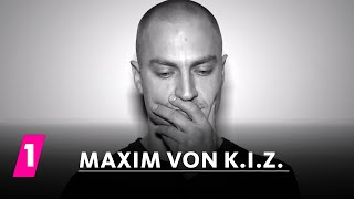 Maxim von KIZ im 1LIVE Fragenhagel  1LIVE [upl. by Acemat727]