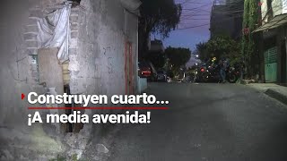 ¡Es INCREÍBLE  En la CDMX contruyen un cuarto ¡A media avenida [upl. by Hahsi178]