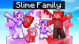 Having a SLIME FAMILY in Minecraft [upl. by Peony180]