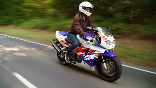 Honda CBR900RR Fireblade  The Origin of the Species [upl. by Santana]