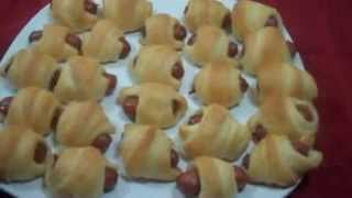 Easy Oscar Party Appetizer  Pig in a Blanket [upl. by Erbas]