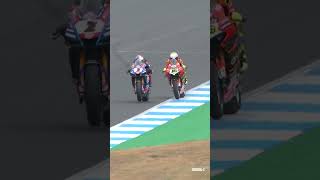 Bautista 🆚 Toprak back at Estoril in 2022 Race 1 🔥  2022 EstorilWorldSBK 🇵🇹 [upl. by Therine]