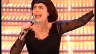 Mireille Mathieu  quotLa vie en rosequot LIVE SAN REMO 1997 [upl. by Del]