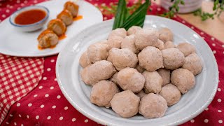 Asian Pork Meatballs Recipes Look Chin Moo สูตรลูกชิ้นหมู  Hot Thai Kitchen [upl. by Clark]