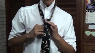 Como hacer un nudo de corbata WINDSOR [upl. by Drew881]