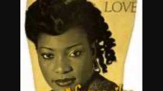 MPONGO LOVE CHANTE « ZONGA NOKI  » [upl. by Ahsaf]