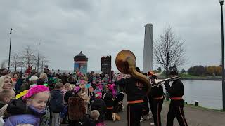 Sinterklaasintocht met de Pietenband 2024 Harderwijk [upl. by Chaker]