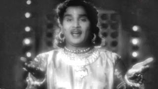 Mahakavi Kalidasu Songs  Maanikya Veenaam  Akkineni Nageshwara Rao [upl. by Enaoj891]