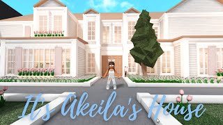 I BUILT ITS AKEILA NEW HOUSE BUILD FULLY DECO [upl. by Zat]