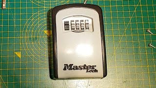 A Look Inside Master Lock Key Safe [upl. by Ternan327]