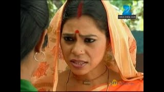 Afsar Bitiya  Ep103  Saraswati ने Krishna को क्यों रोका office जाने से  Full Episode  ZEE TV [upl. by Nnaeoj]