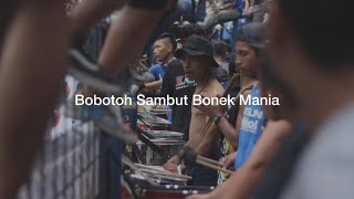 Stadion GBLA Full Tribun Bobotoh Sambut Bonek Mania Hendra Haeruna [upl. by Sutsugua651]