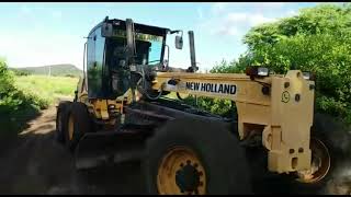 Prévia com Alexandre PatroleiroMotoniveladoraPatrolPatrola RG140B New Holland [upl. by Ellatsyrc]