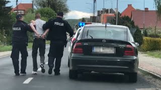 Pijany kierowca w rękach policji Nagranie z zatrzymania [upl. by Armat]