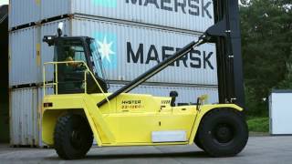 Hyster® empty container handler demonstration [upl. by Saied]