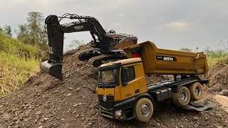 RC Excavator X Dumpt Truck Digging alluvial land  RC Excavator Huina X Dump Truck Huina keruk Tanah [upl. by Odnuges]