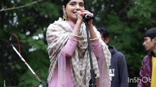 Lah Layi aa Mundri Meri  Ranjit Kaur  Recreated by Nimrat Khaira Live Amritsar [upl. by Nyrehtac]