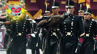 Desfile militar 2023 Imponente marcha del Heroico Colegio Militar [upl. by Egiarc]