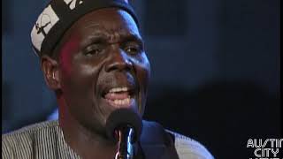 Austin City Limits 2801 Bonnie Raitt and Oliver Mtukudzi  quotHear Me Lordquot [upl. by Betthezul]