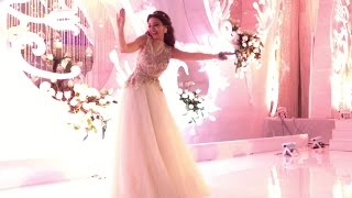 Myriam Fares  Live Wedding Performance  Dubai  ميريام فارس تغني مباشر في الأفراح دبي [upl. by Deck]