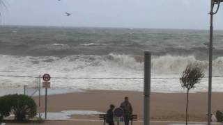 Coup de mer sur Fréjus Plage [upl. by Enihpled]