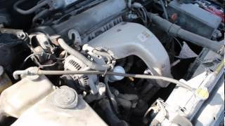 Toyota Camry 1993 22L 4 cylinder 5SFE Startup Overview [upl. by Lilybel]