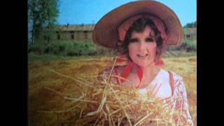 Orietta Berti  Babbo Non Vuole Dallalbum io le canto cosi 1974 [upl. by Enaek]