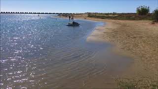 Platja Les Salines  Cubelles  Es permet Gossos  Octubre 2017 [upl. by Weisberg]