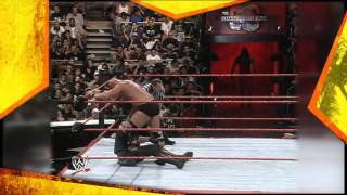 SummerSlam Moments 1998 Stone Cold vs The Undertaker for the WWE Title [upl. by Ynnatirb220]