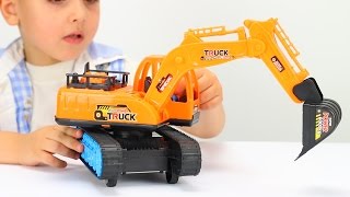 Excavator truck toy video for children kids toddlers and little boys [upl. by Biegel]