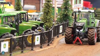 RC Tractors John Deere amp Fendt at work  Siku Control 32 farm life [upl. by Pulsifer796]