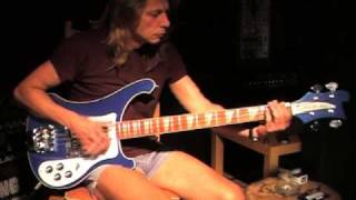 Rickenbacker 4003 Chili Peppers Funk Slap Bass Thing by Carl Seager [upl. by Lorenzo]