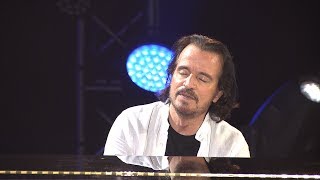 Yanni  quotInto the Deep Bluequot  LIVE in Beijing [upl. by Ibok]