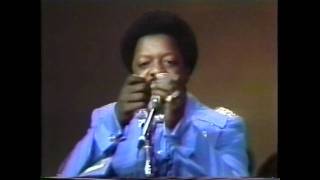 The Spinners  Ghetto Child  Live 1976 [upl. by Toft561]