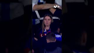 La aficionada del Barça con más pacieeeencia en Anoeta [upl. by Addam365]