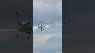 Diamond DA20 Landing at London ON Airport [upl. by Ardnossak911]